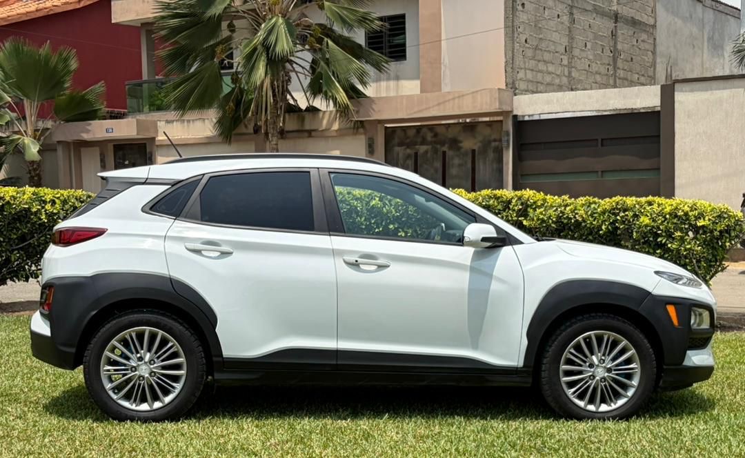 Hyundai Kona AWD