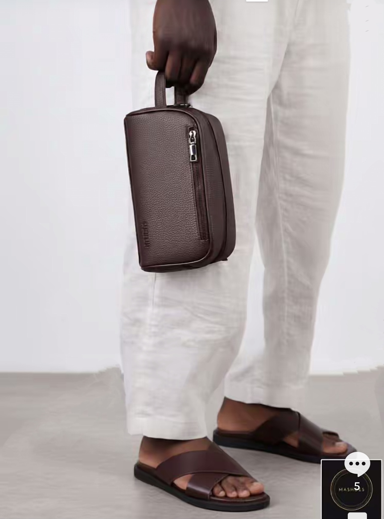 Ensemble sandales et sacoche